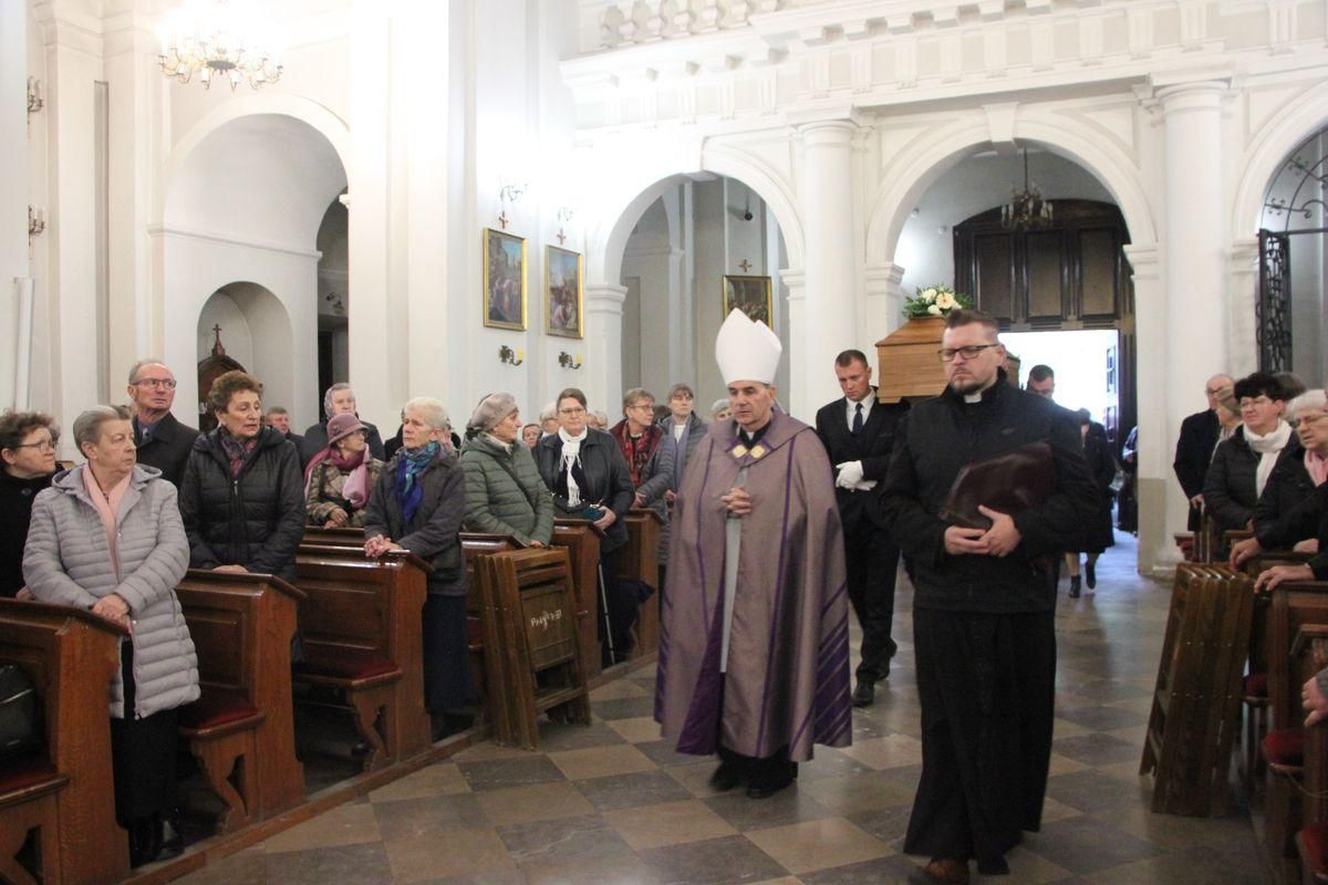 Uroczystości pogrzebowe śp. siostry Marianny Kalicińskiej.
